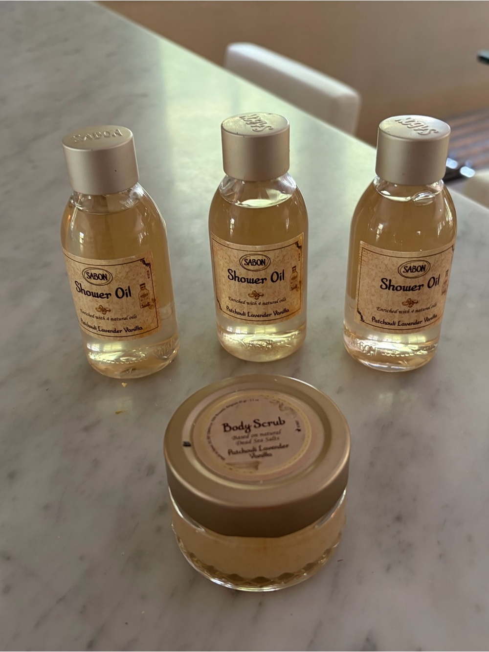 Sabon 4 pc Patchouli Lavender Vanilla Shower Oil & Jasmine Body Scrub